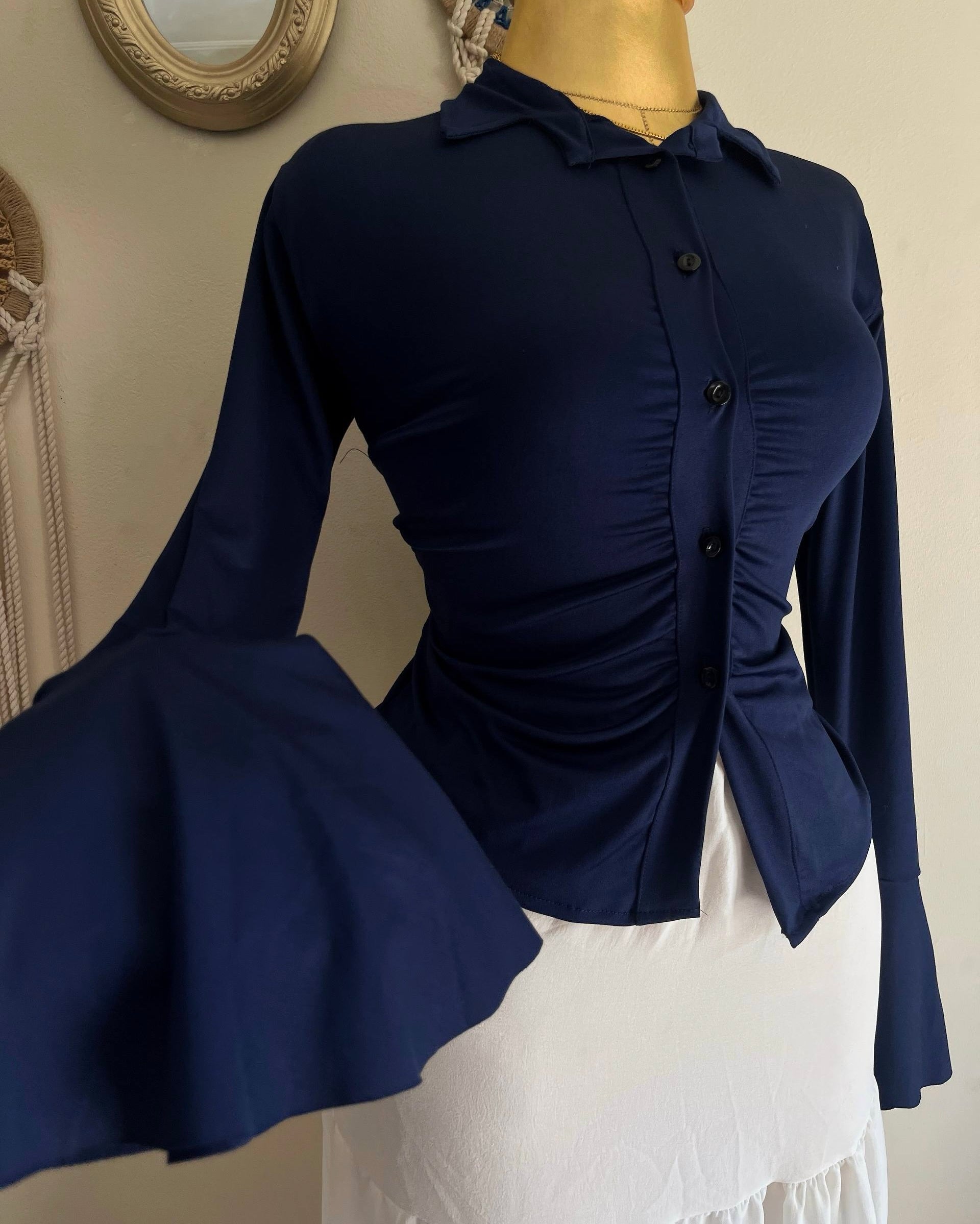 Waist Fit Shirt